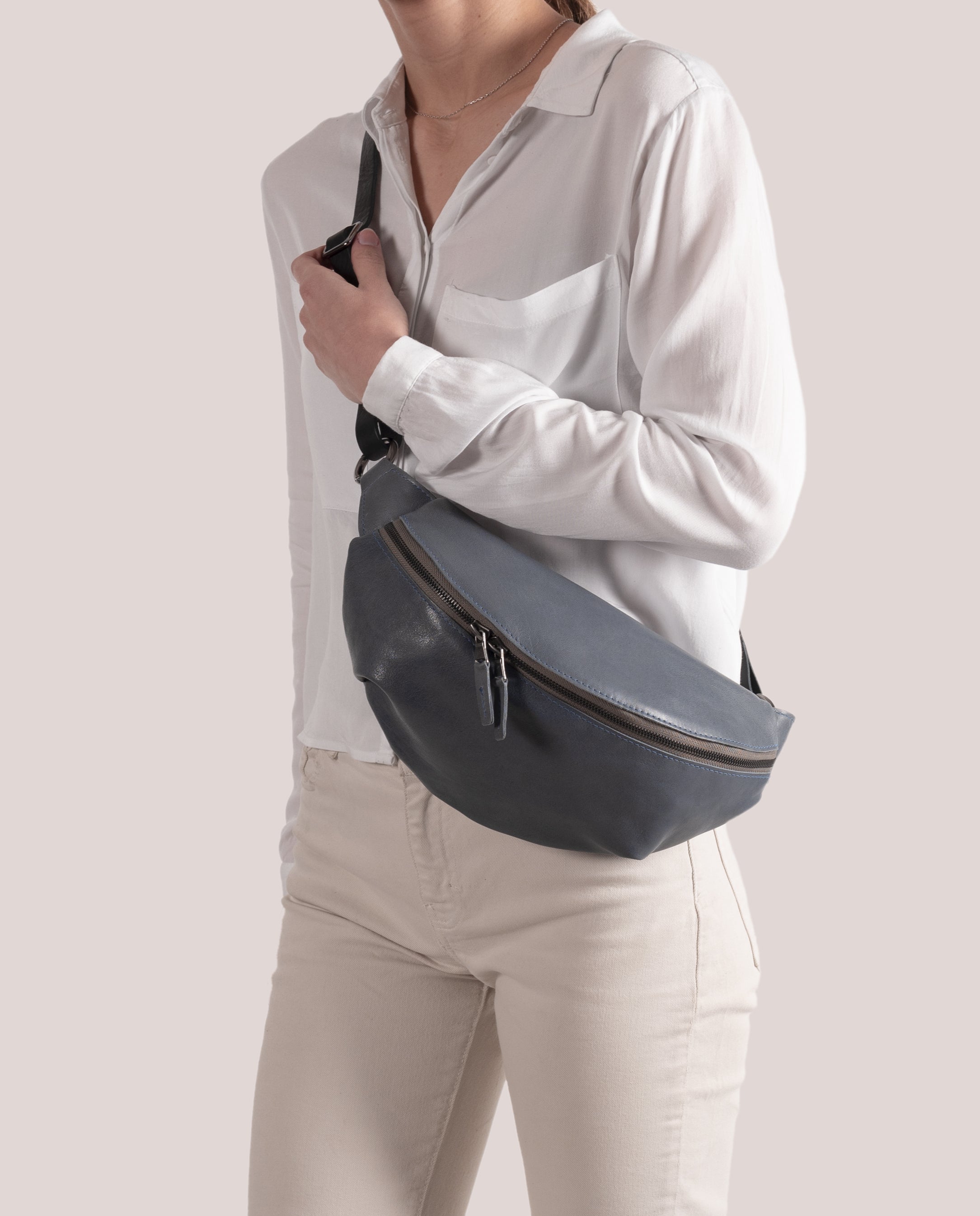 Nabuku hip bag