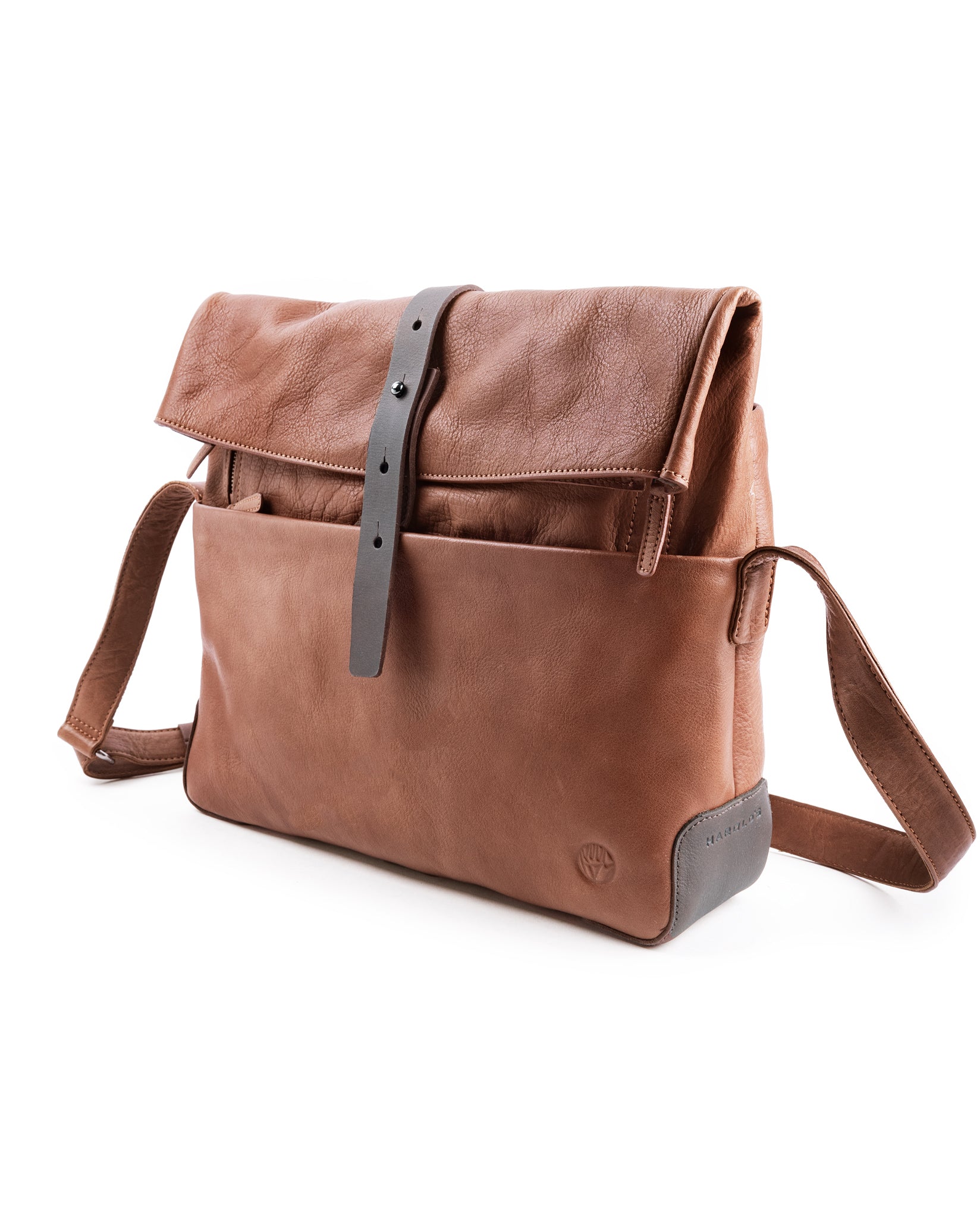 Mount Ivy Messenger Bag