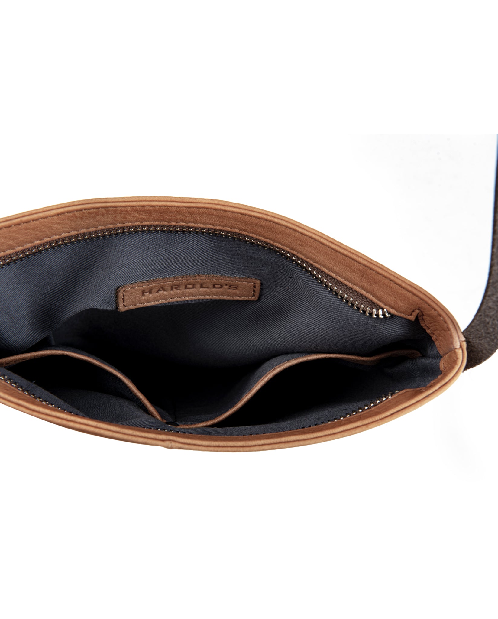 Chaza Shoulder Bag upend