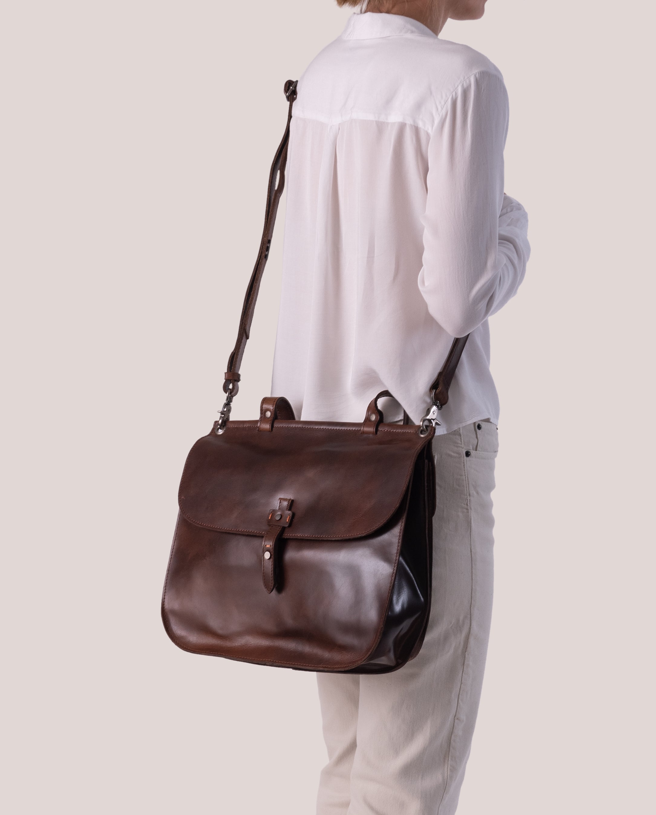 Aberdeen Slingbag L