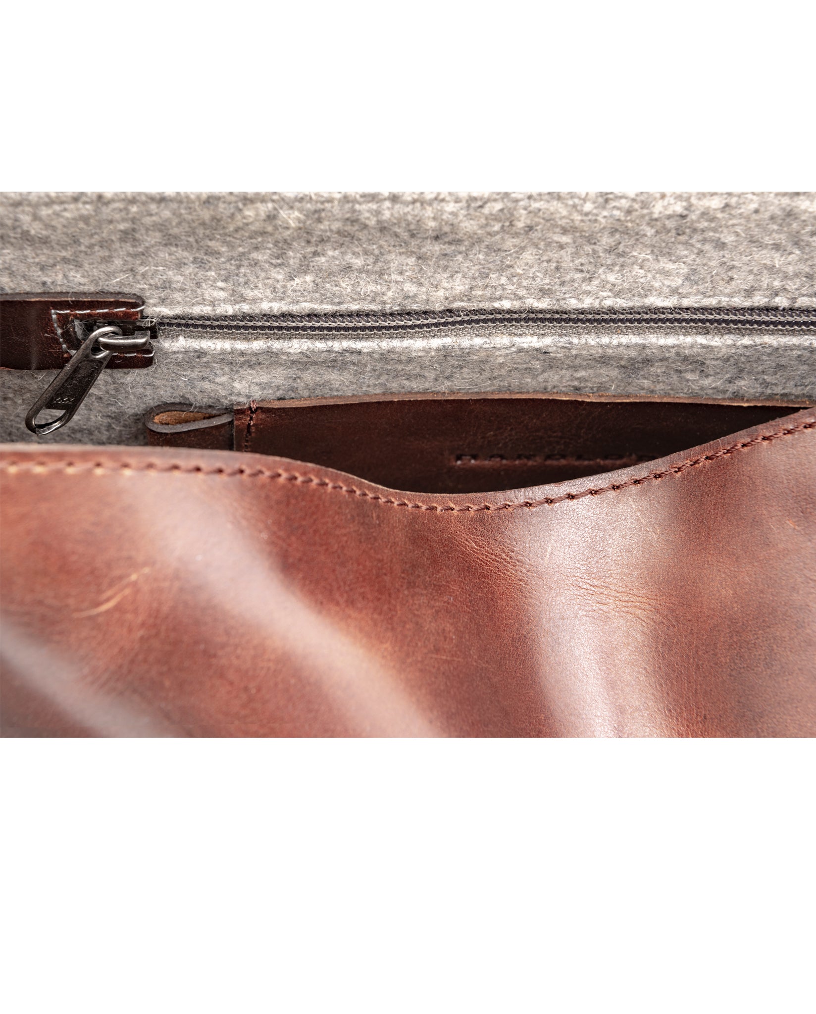 Aberdeen Messenger Bag M