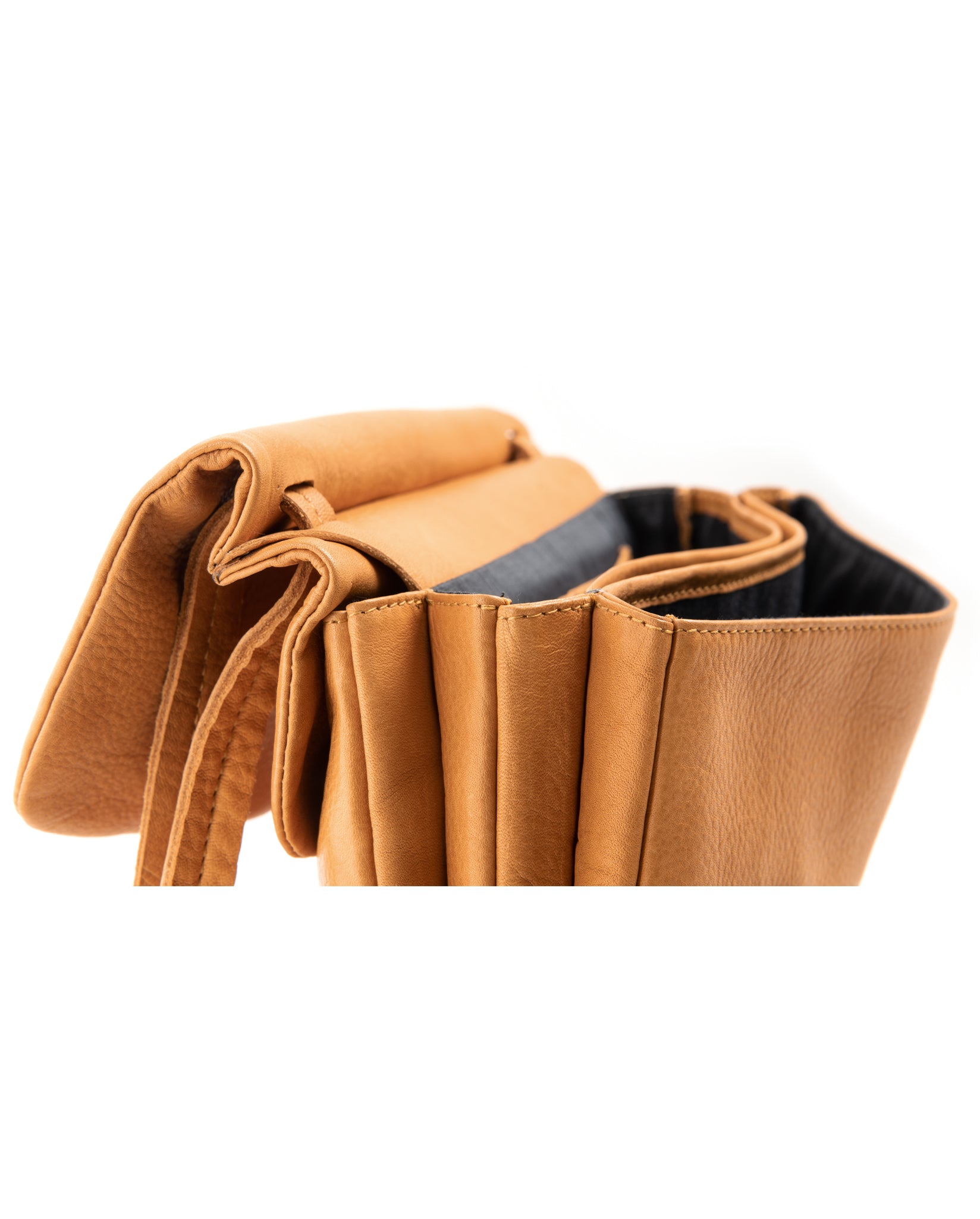 Chacoral smooth Shoulder Bag triple