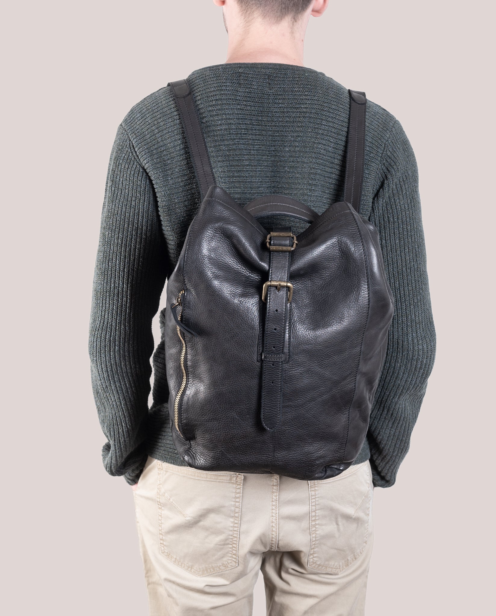 Submarine Backpack rollover S