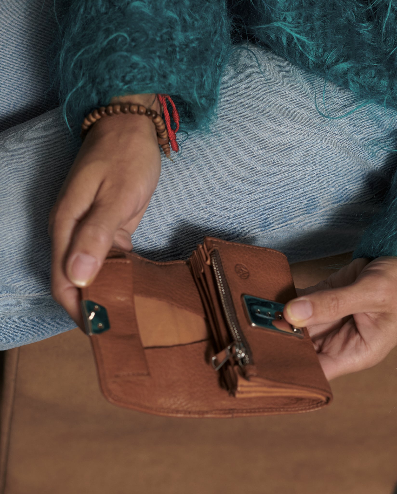Tob wallet Waiters' exchange small