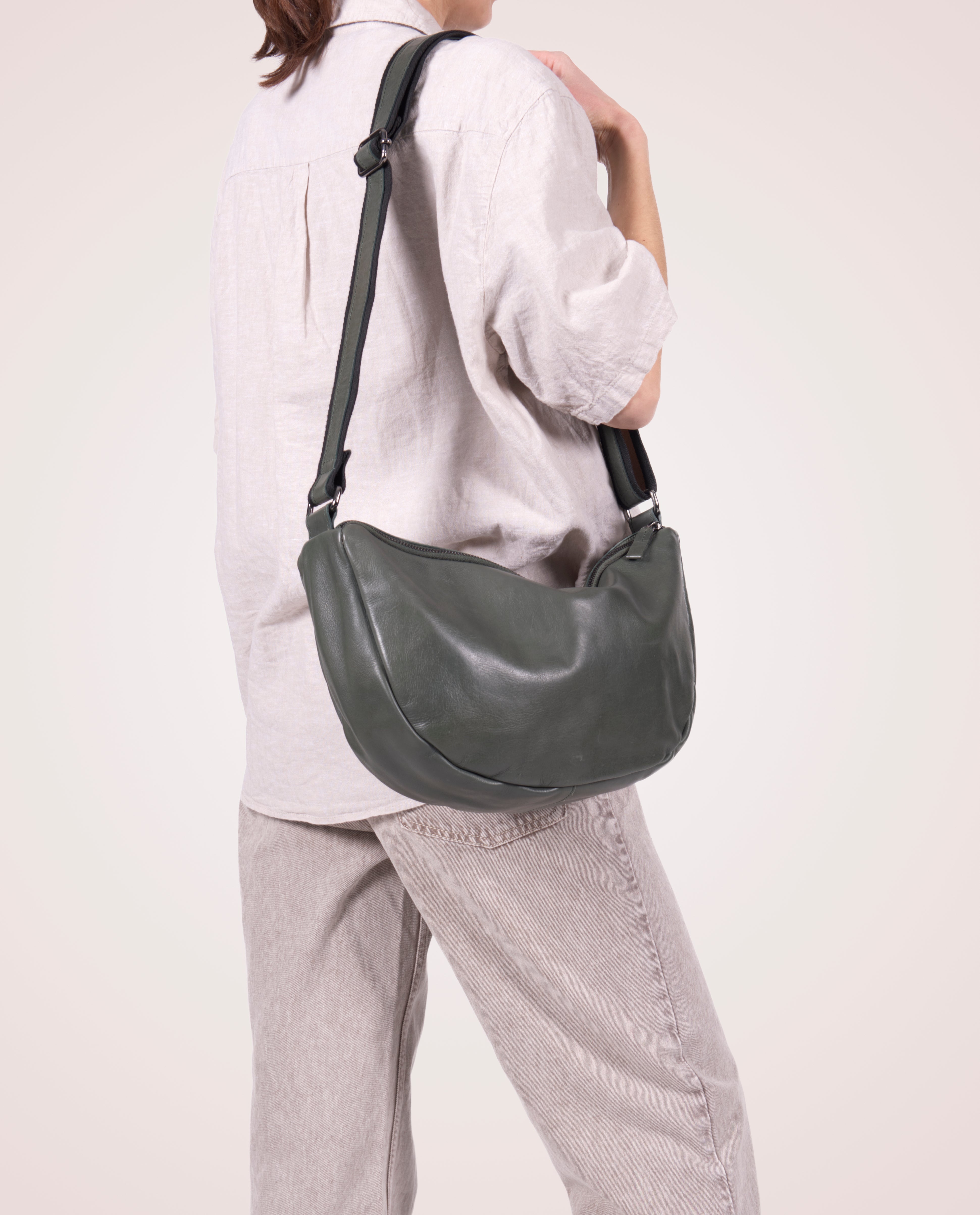 Caugio pouchbag L