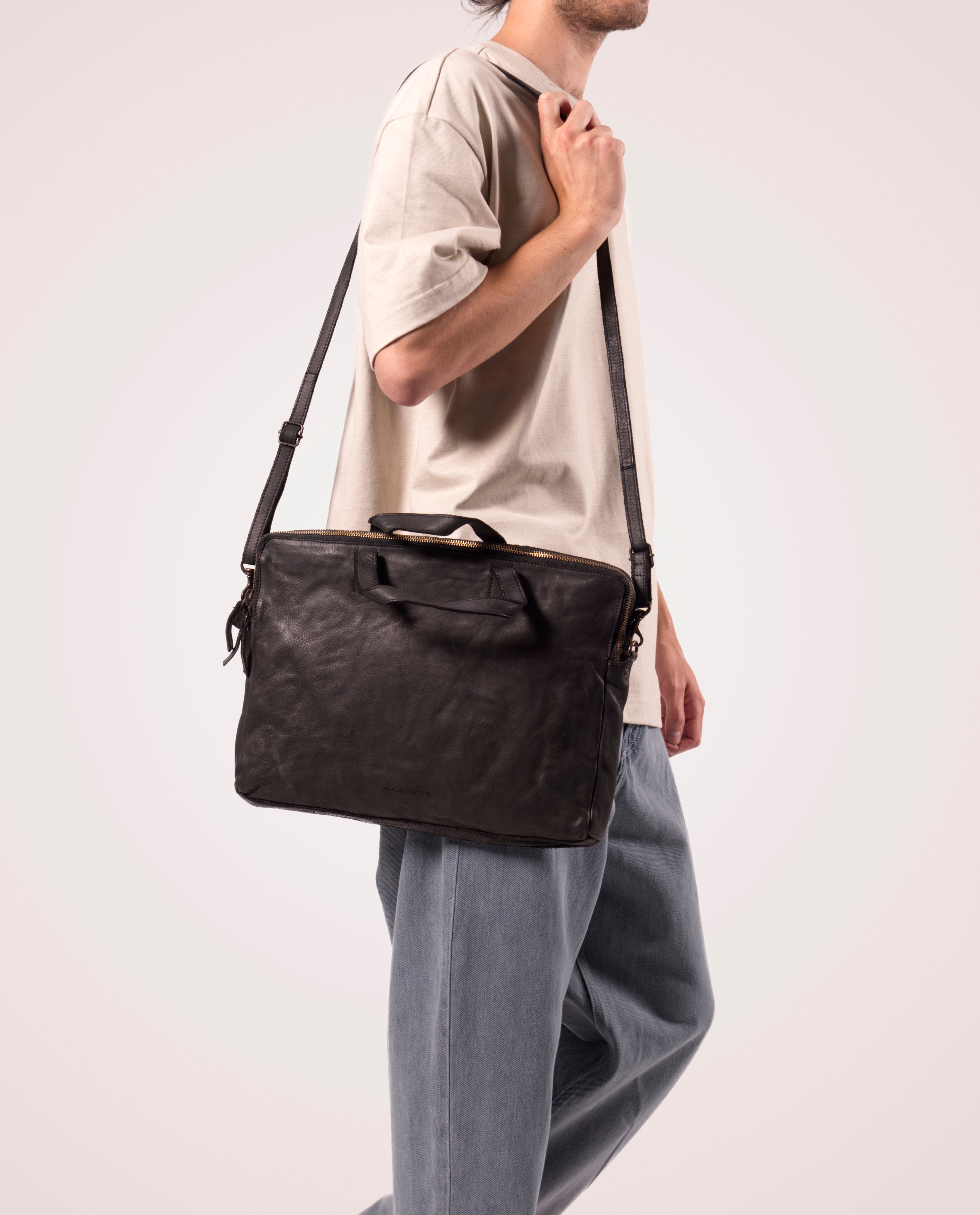 Submarine notebook carry case