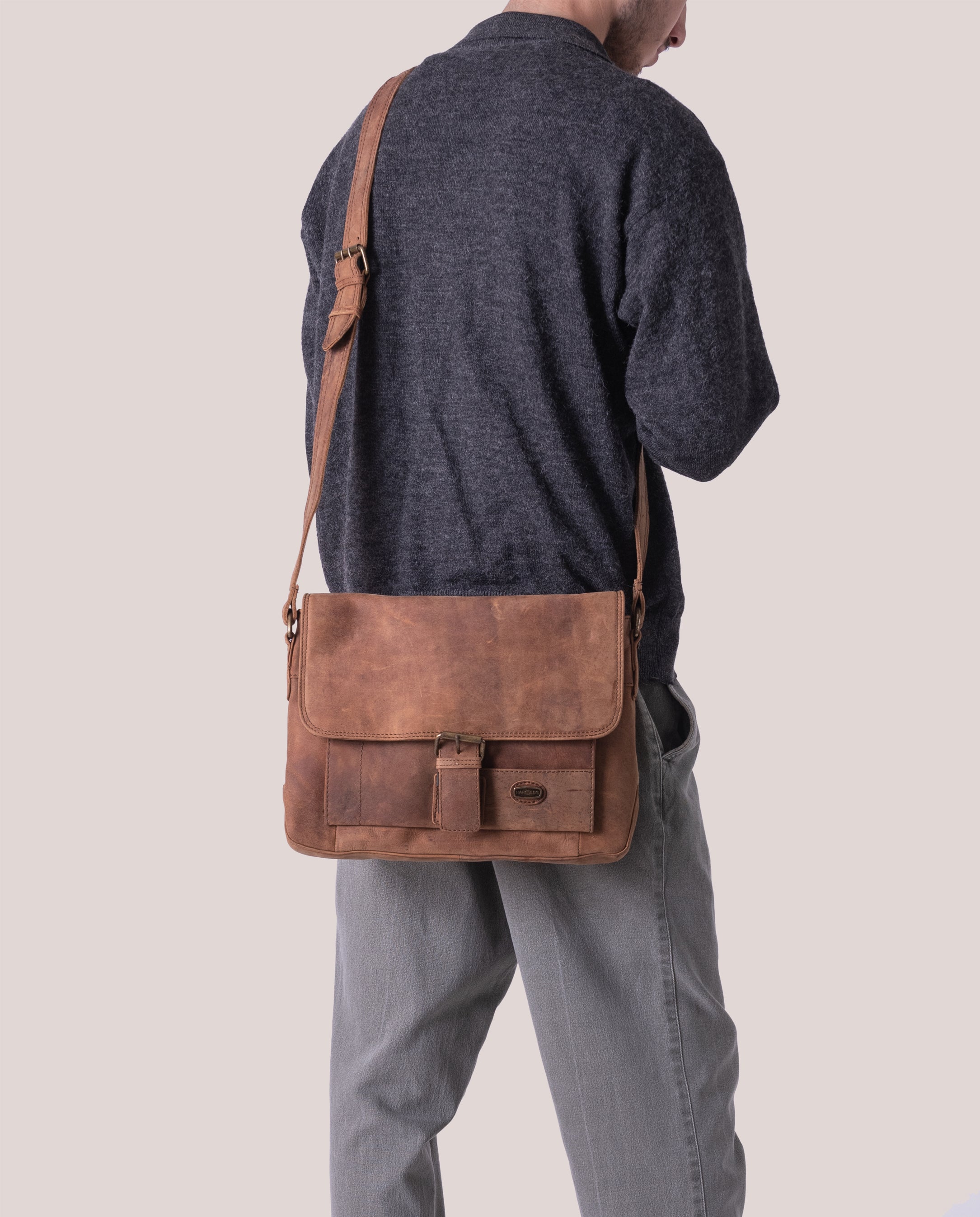 Antic heritage Messenger Bag S