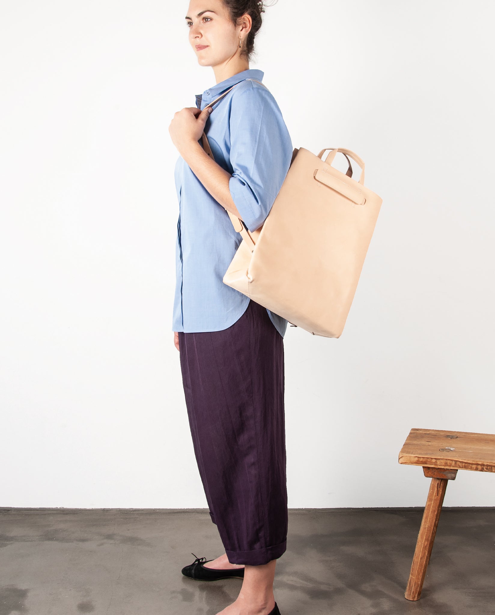 Kraud Leather paperbag backpack